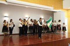 La Barriada El Puente celebra la Cruz de Mayo